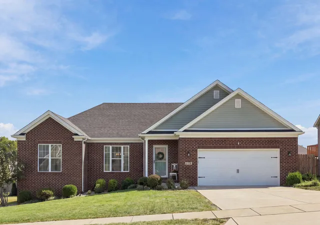 Photo 1 of Single family home for sale at 179 Fallow Cir, Georgetown, KY 40324 | MLS# 26027507 | Listing updated on 2026-10-19