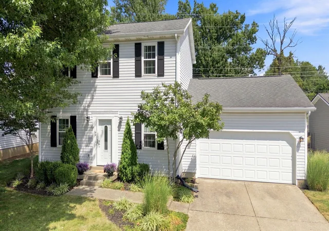 Photo 3 of Single family home for sale at 3108 Arrowhead Dr, Lexington, KY 40503 | MLS# 26027515 | Listing updated on 2026-10-05