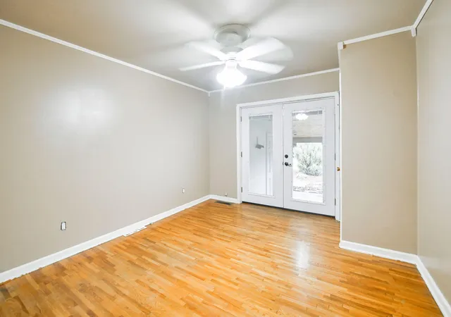 Photo 4 of Single family home for sale at 2519 Laclede Ave, Paducah, KY 42001 | MLS# 26028375 | Listing updated on 2026-10-16