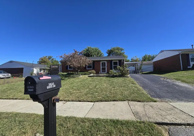 Photo 2 of Single family home for sale at 3820 Wem Dr, Lexington, KY 40517 | MLS# 26027561 | Listing updated on 2026-10-13