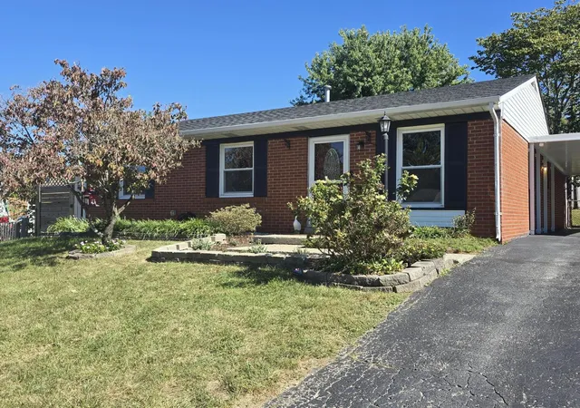 Photo 3 of Single family home for sale at 3820 Wem Dr, Lexington, KY 40517 | MLS# 26027561 | Listing updated on 2026-10-13