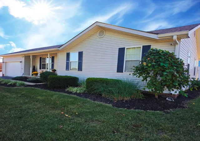 Photo 1 of Single family home for sale at 205 Helena Dr, Mount Sterling, KY 40353 | MLS# 26027729 | Listing updated on 2026-10-13