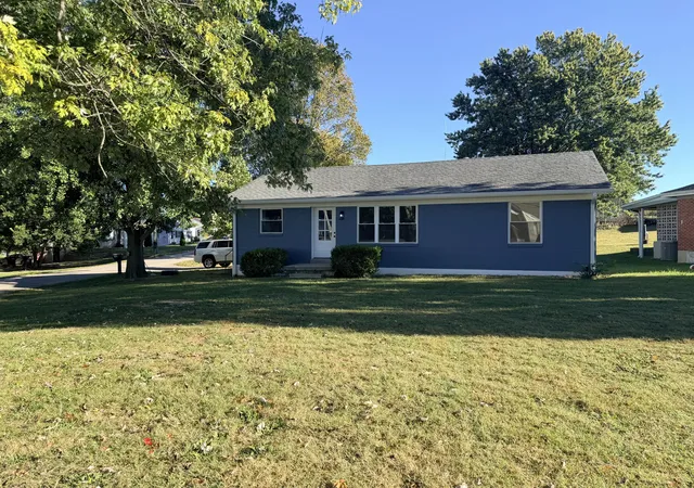 Photo 1 of Sale Pending at 203 Cowden Ct, Lancaster, KY 40444 | MLS# 26027609 | Listing updated on 2026-10-13