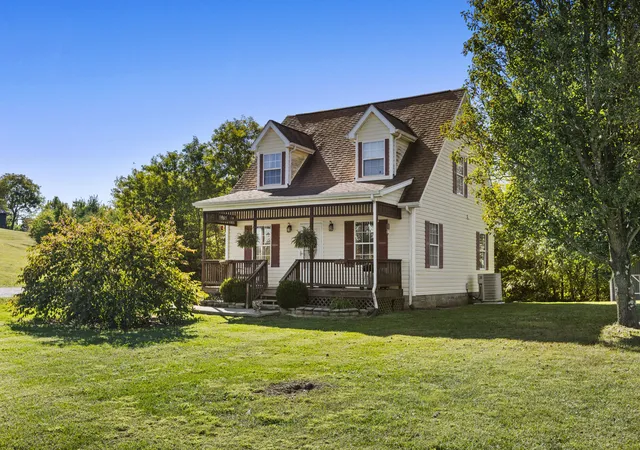 Photo 1 of Sale Pending at 2270 Perryville Rd, Harrodsburg, KY 40330 | MLS# 26027810 | Listing updated on 2026-10-17