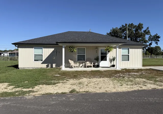 Photo 1 of Single family home for sale at 20 Pickle Ln, Morehead, KY 40351 | MLS# 26027640 | Listing updated on 2026-10-13
