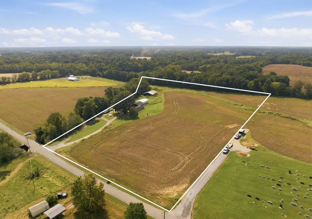 Photo 1 of Land for sale at 536 Cole Cemetery Rd, Benton, KY 42025 | MLS# 26028199 | Listing updated on 2026-10-12