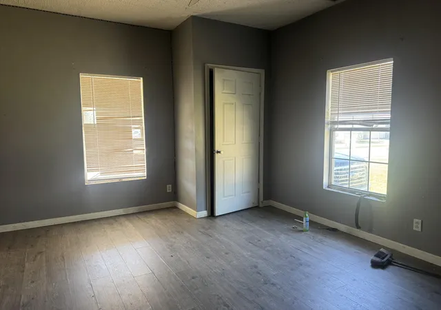 Photo 3 of Single family home for sale at 604 W 17th Street, Corbin, KY 40701 | MLS# 26027644 | Listing updated on 2026-10-14