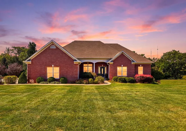 Photo 1 of Single family home for sale at 1002 Bunker Hl Dr, Lawrenceburg, KY 40342 | MLS# 26027800 | Listing updated on 2026-10-13