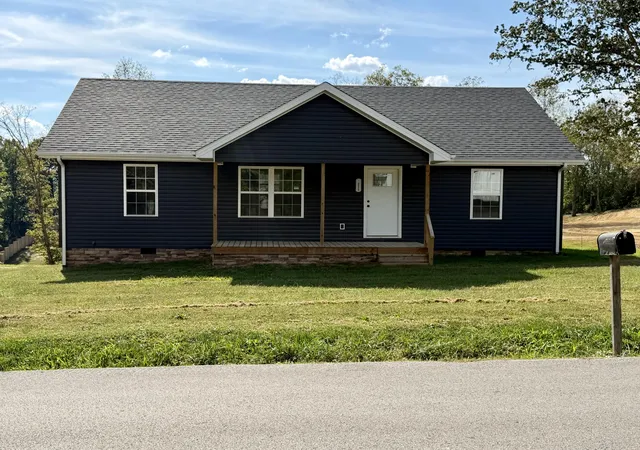 Photo 1 of Single family home for sale at 1055 Topton Rd, London, KY 40744 | MLS# 26027696 | Listing updated on 2026-10-13