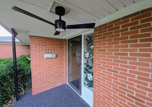 Photo 2 of Single family home for sale at 106 Chestnut Ct, Berea, KY 40403 | MLS# 26028367 | Listing updated on 2026-10-21