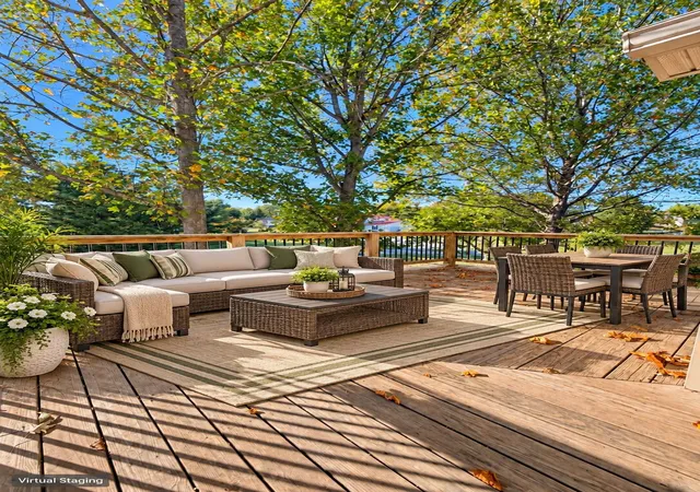 Photo 3 of Sale Pending at 501 Scenic View Cir, Berea, KY 40403 | MLS# 26027787 | Listing updated on 2026-10-13