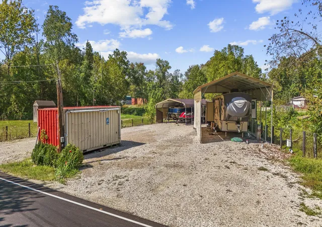 Land for sale at 150 Mercantile Rd, Morehead, KY 40351 | MLS# 26027760