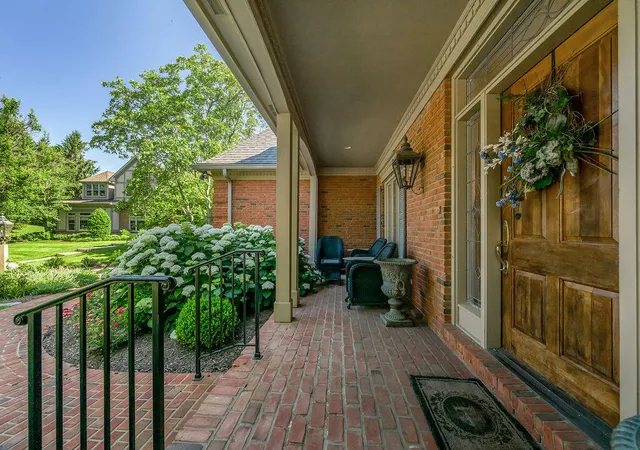 Photo 3 of Single family home for sale at 3757 Wembley Ln, Lexington, KY 40515 | MLS# 26028202 | Listing updated on 2026-10-14