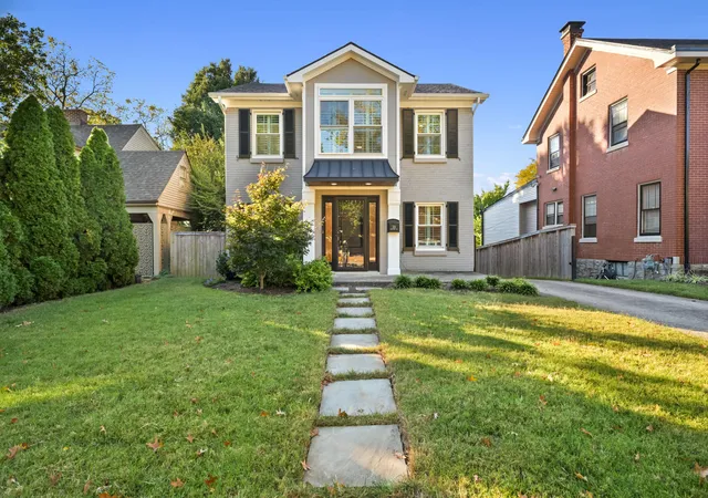 Photo 1 of Single family home for sale at 331 Ridgeway Rd, Lexington, KY 40502 | MLS# 26027761 | Listing updated on 2026-10-13
