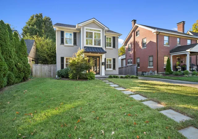 Photo 2 of Single family home for sale at 331 Ridgeway Rd, Lexington, KY 40502 | MLS# 26027761 | Listing updated on 2026-10-13