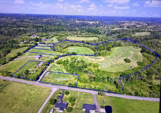 Photo 1 of Sale Pending at 72 Lewis Ward Rd, Lancaster, KY 40444 | MLS# 26028235 | Listing updated on 2026-10-17
