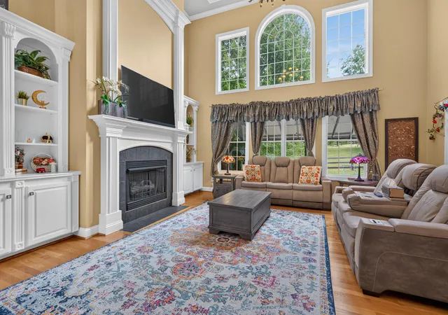 Single family home for sale at 3200 Linville Ln, Lexington, KY 40513 | MLS# 26027747