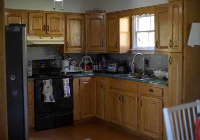 Photo 3 of Single family home for sale at 531 Ham Holw Rd, Manchester, KY 40962 | MLS# 26027788 | Listing updated on 2026-10-21