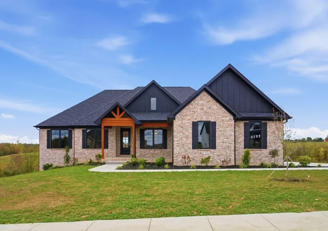 Photo 1 of Single family home for sale at 4226 Equestrian Way, Richmond, KY 40475 | MLS# 26028979 | Listing updated on 2026-10-20