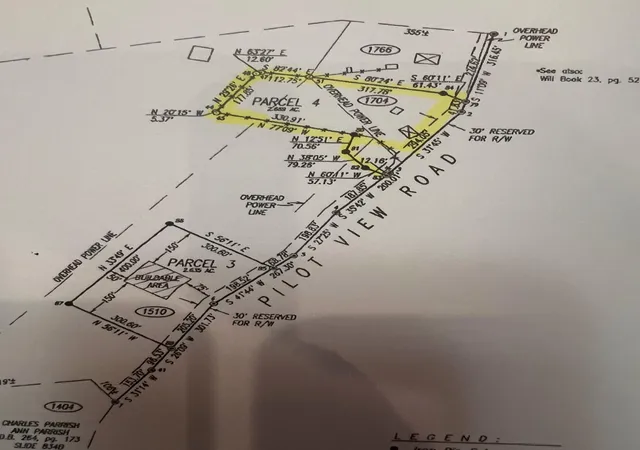 Photo 1 of Sale Pending at 1704 Pilot View Rd, Winchester, KY 40391 | MLS# 26028739 | Listing updated on 2026-10-16