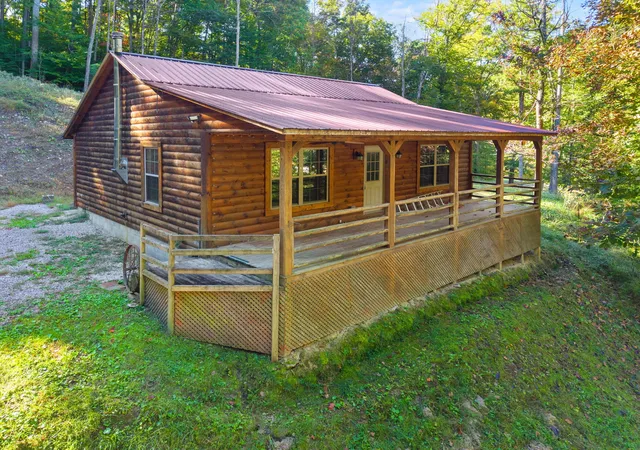 Photo 1 of Single family home for sale at 1630 Lower Hatcher Crk Rd, Stanton, KY 40380 | MLS# 26027968 | Listing updated on 2026-10-13