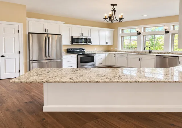 Photo 3 of Single family home for sale at 2148 Palomar Tr Dr, Lexington, KY 40513 | MLS# 26027849 | Listing updated on 2026-10-13