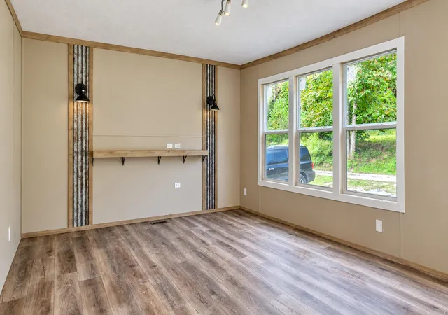 Photo 3 of Single family home for sale at 301 Jim Black Holw Rd, Barbourville, KY 40906 | MLS# 26027862 | Listing updated on 2026-10-22