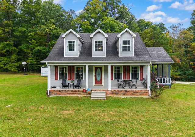 Photo 1 of Single family home for sale at 108 Berryman Rd, Frenchburg, KY 40322 | MLS# 26027863 | Listing updated on 2026-10-13