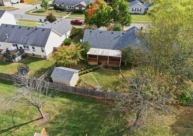 Photo 2 of Single family home for sale at 131 Sturbridge Dr, Georgetown, KY 40324 | MLS# 26028341 | Listing updated on 2026-10-19