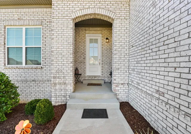 Photo 3 of Sale Pending at 205 Skaggs Blvd, Nicholasville, KY 40356 | MLS# 26027883 | Listing updated on 2026-10-20