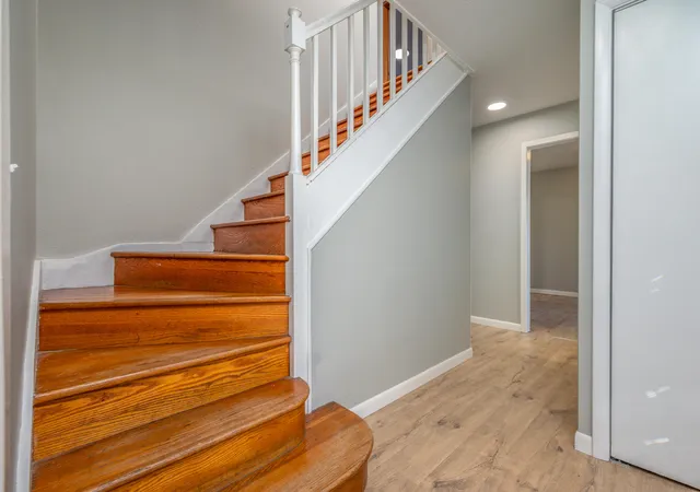 Photo 4 of Single family home for sale at 129 Circle Dr, Morehead, KY 40351 | MLS# 26027924 | Listing updated on 2026-10-26