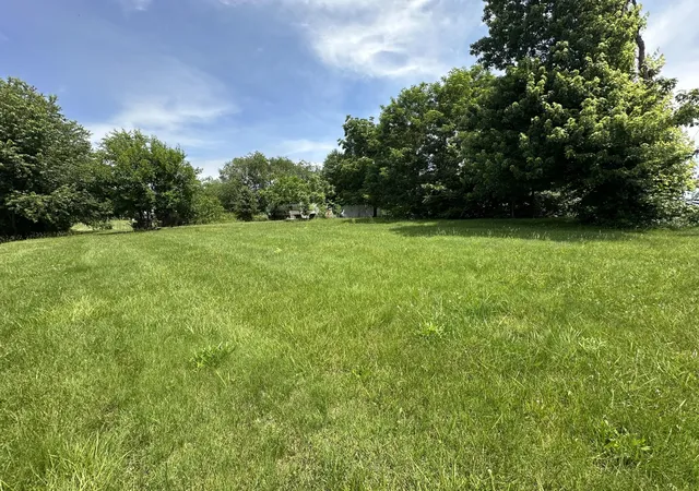 Land for sale at 956 W Kentucky 80 Hwy, Somerset, KY 42503 | MLS# 26027895