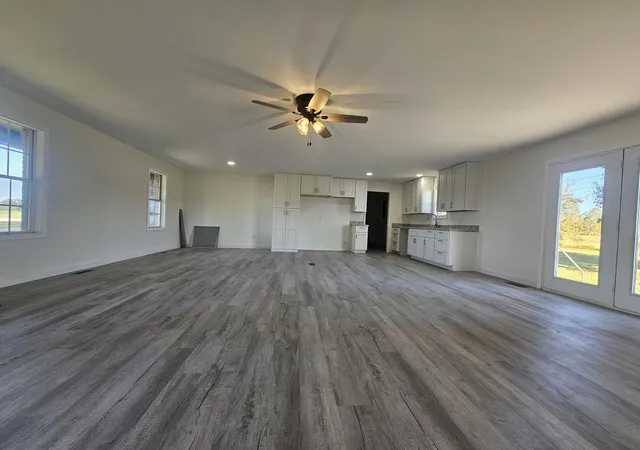 Photo 2 of Single family home for sale at 4279 Kentucky 94, Water Valley, KY 42085 | MLS# 26028008 | Listing updated on 2026-10-09