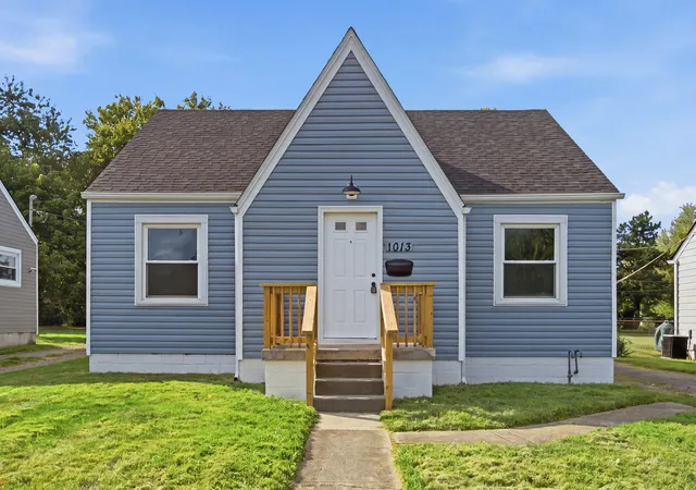 Photo 1 of Single family home for sale at 1013 Darley Dr, Lexington, KY 40505 | MLS# 26027925 | Listing updated on 2026-10-16