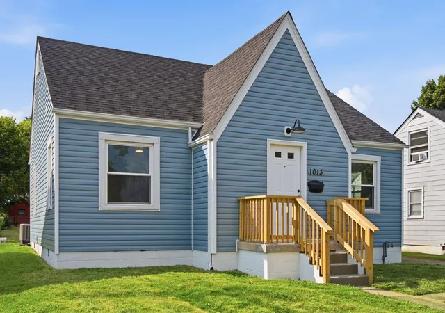 Photo 2 of Single family home for sale at 1013 Darley Dr, Lexington, KY 40505 | MLS# 26027925 | Listing updated on 2026-10-16