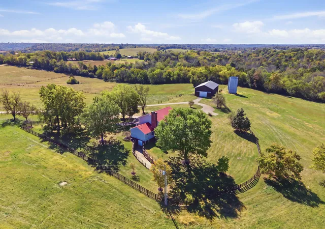 Photo 3 of Single family home for sale at 1603 West Ln, Nicholasville, KY 40356 | MLS# 26027951 | Listing updated on 2026-10-13