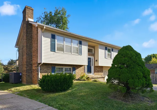 Photo 2 of Single family home for sale at 2005 Hannibal Ct, Lexington, KY 40514 | MLS# 26028067 | Listing updated on 2026-10-22