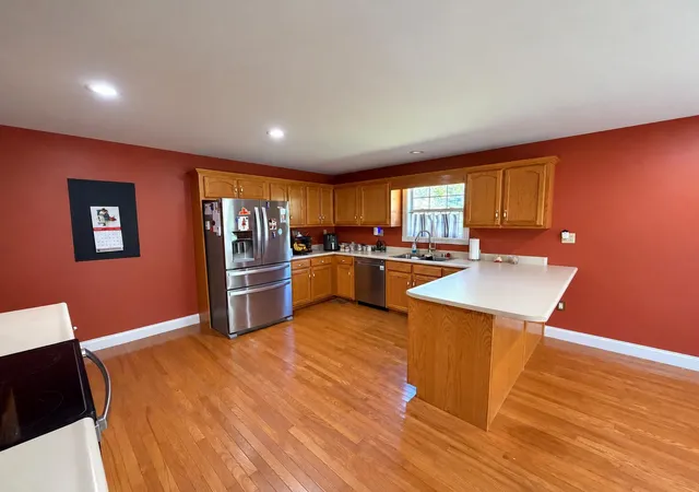 Photo 3 of Single family home for sale at 912 Sasser School Rd, London, KY 40744 | MLS# 26027970 | Listing updated on 2026-10-13