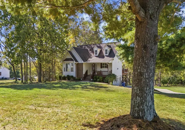 Photo 4 of Sale Pending at 123 Indian Woods Ct, Cynthiana, KY 41031 | MLS# 26028548 | Listing updated on 2026-10-21