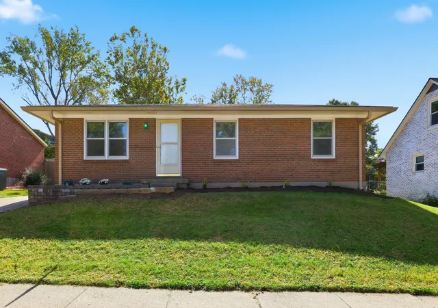 Photo 1 of Single family home for sale at 966 Fairhaven Dr, Lexington, KY 40515 | MLS# 26027957 | Listing updated on 2026-10-13