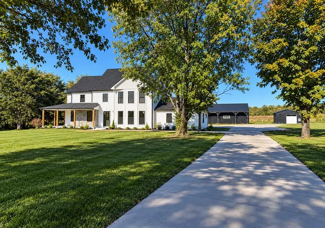 Photo 1 of Single family home for sale at 439 N Main St, Salvisa, KY 40372 | MLS# 26027965 | Listing updated on 2026-10-13