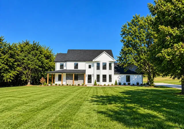 Photo 2 of Single family home for sale at 439 N Main St, Salvisa, KY 40372 | MLS# 26027965 | Listing updated on 2026-10-13