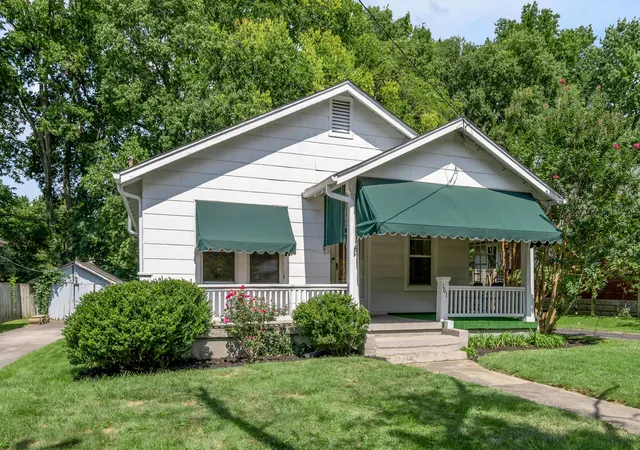 Photo 1 of Sale Pending at 161 Suburban Ct, Lexington, KY 40503 | MLS# 26027976 | Listing updated on 2026-10-13