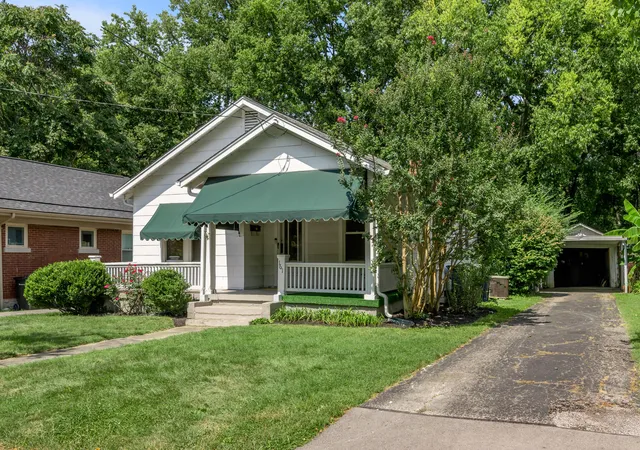 Photo 3 of Sale Pending at 161 Suburban Ct, Lexington, KY 40503 | MLS# 26027976 | Listing updated on 2026-10-13