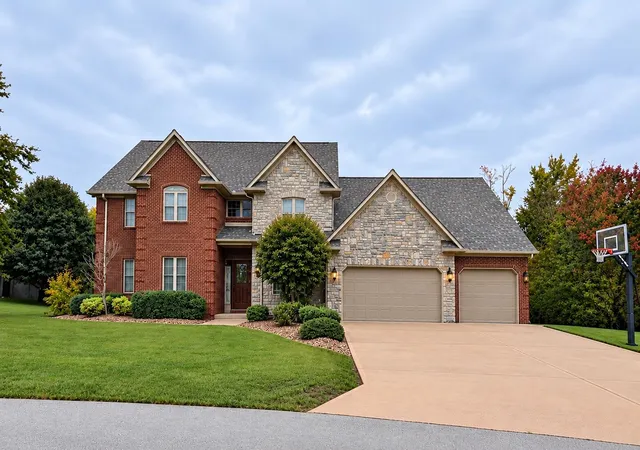 Photo 1 of Sale Pending at 360 Hanover Dr, London, KY 40741 | MLS# 26027959 | Listing updated on 2026-10-14