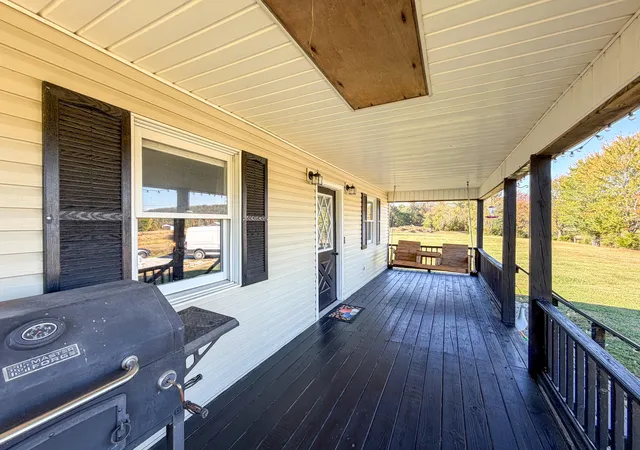 Photo 2 of Single family home for sale at 2375 Copper Crk Rd, Crab Orchard, KY 40419 | MLS# 26028526 | Listing updated on 2026-10-26