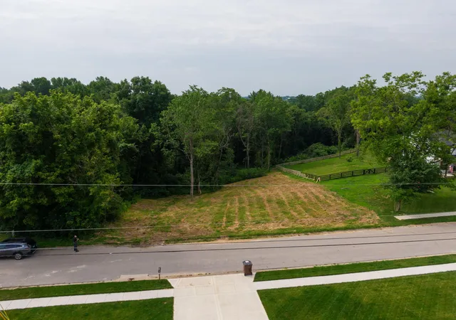 Photo 2 of Land for sale at 1027 Morris Dr, Richmond, KY 40475 | MLS# 26028156 | Listing updated on 2026-10-19