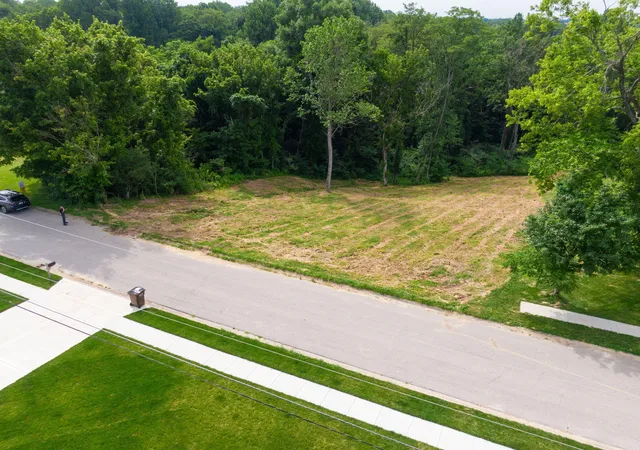 Photo 3 of Land for sale at 1027 Morris Dr, Richmond, KY 40475 | MLS# 26028156 | Listing updated on 2026-10-19