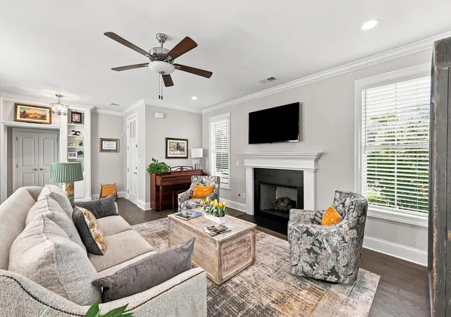 Listing Photo 4 - Condo for sale in building located at 101 Lake Pt Dr, Nicholasville, KY 40356