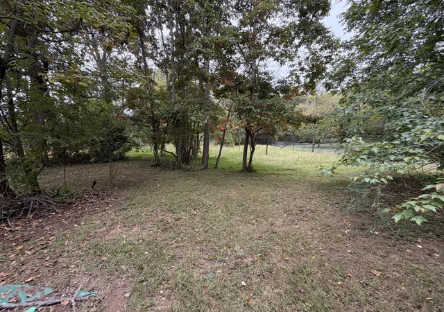 Photo 1 of Sale Pending at 2244 Holt Rd, Paducah, KY 42001 | MLS# 26028462 | Listing updated on 2026-10-22